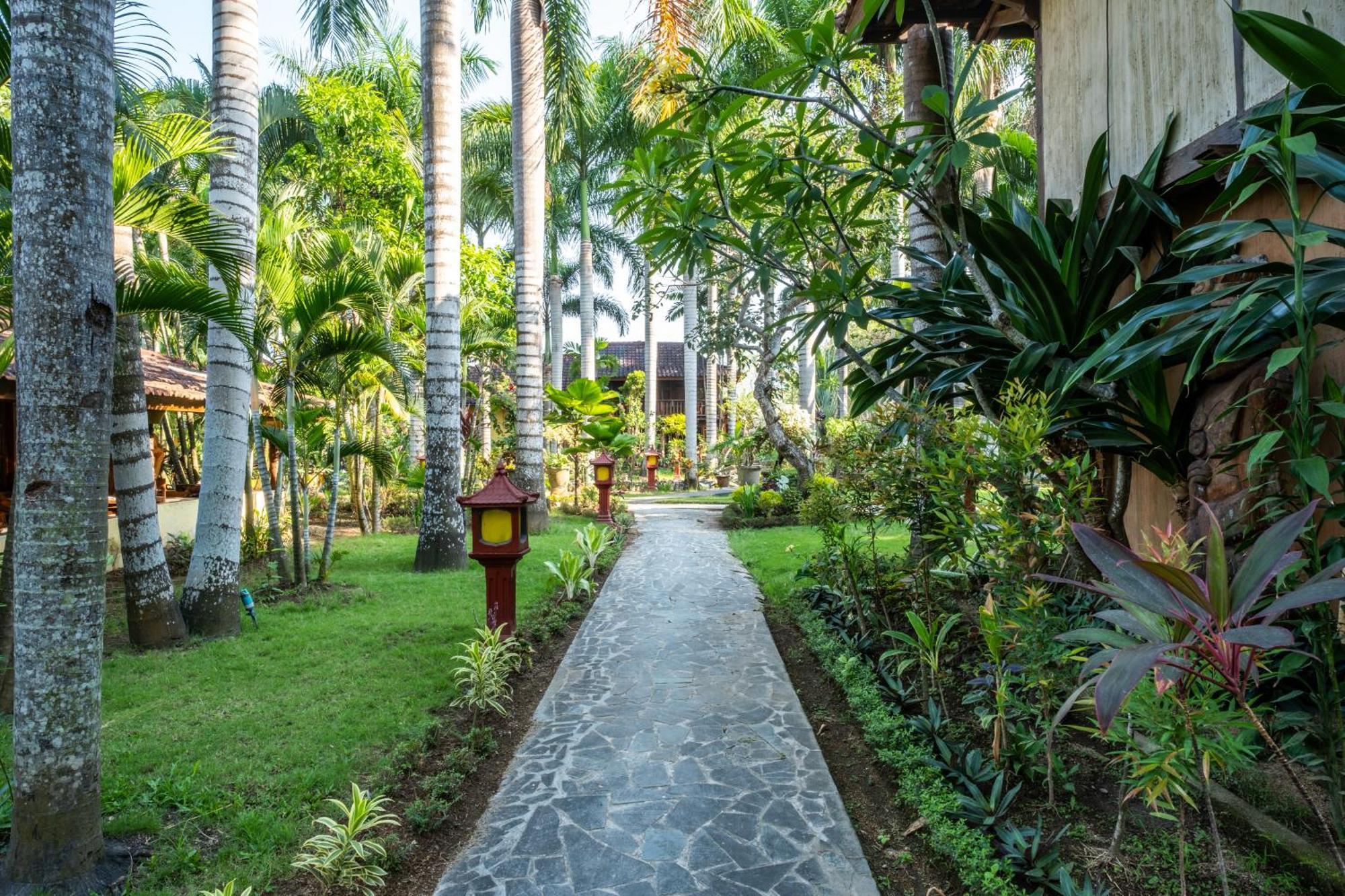 Lombok Stanley Garden Villas Montongbuwoh Exterior foto